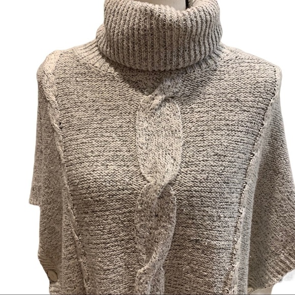 Jack by BB Dakota Keandre Oversized Cotton Turtleneck Poncho Sweater XS - Picture 6 of 12